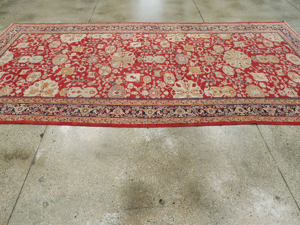 Antique Persian Sultanabad Gallery Carpet, No.15154 - Galerie Shabab