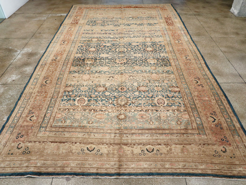 Antique Persian Tabriz Carpet, No.15163 - Galerie Shabab