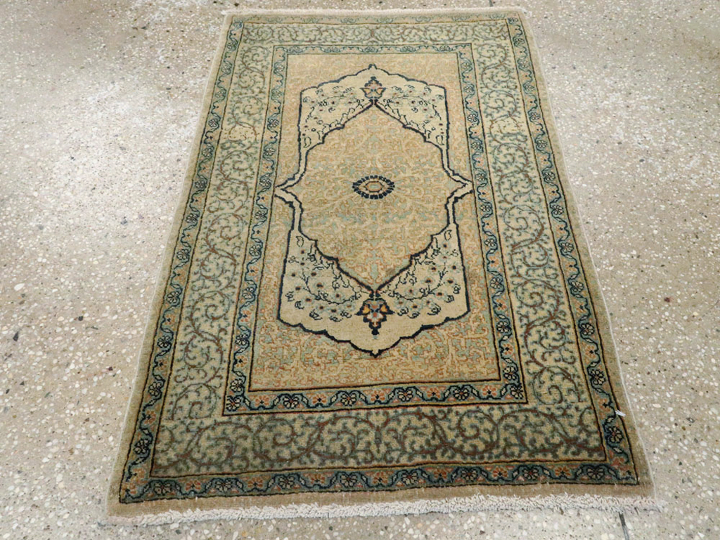 Antique Persian Tabriz Hagi Jalili Rug, No.15166 - Galerie Shabab