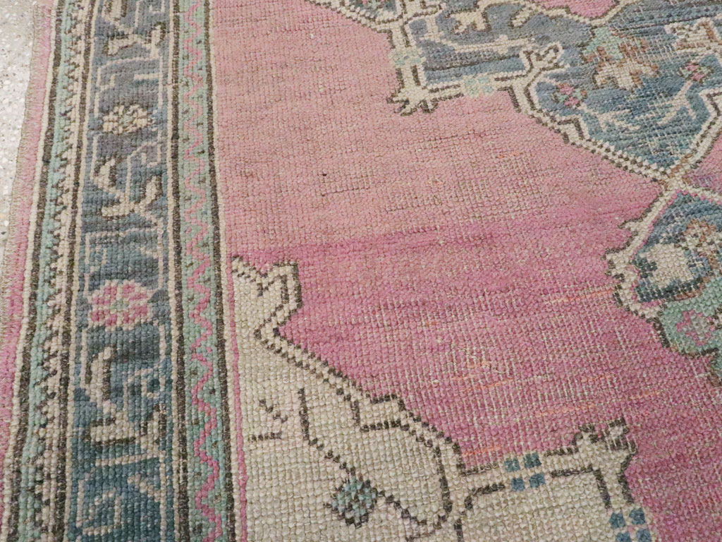 Vintage Turkish Oushak Rug, No.15170 - Galerie Shabab