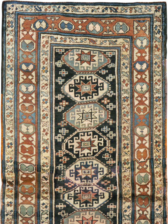 Antique Persian Kurdish Rug, No.15185 - Galerie Shabab