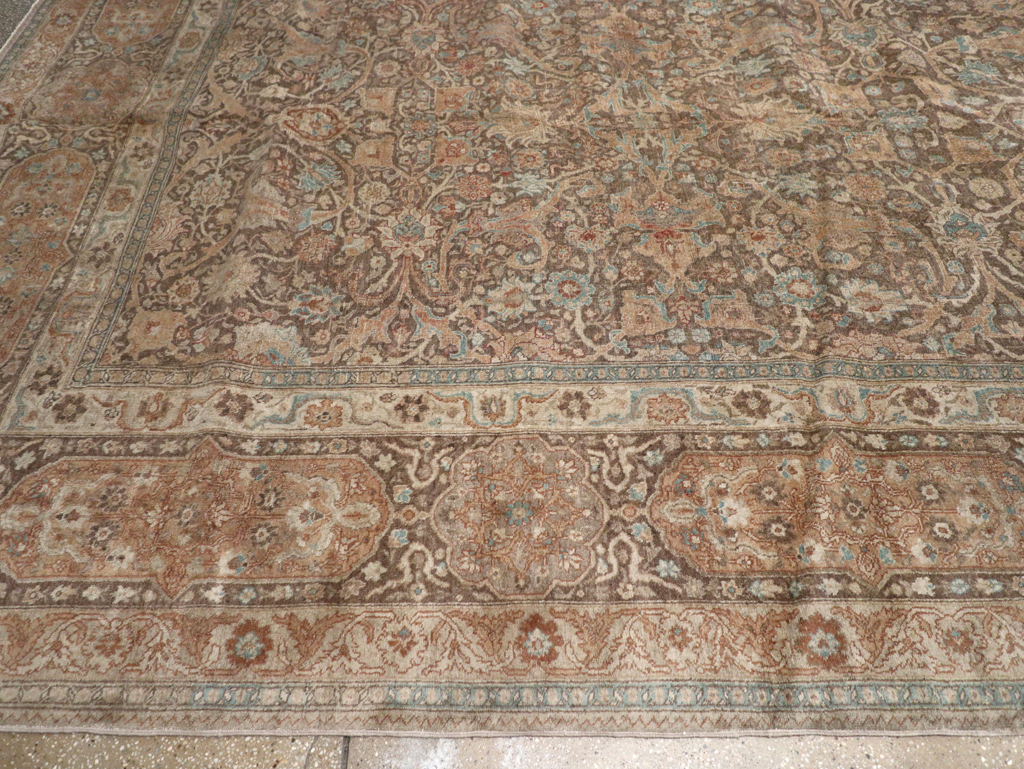 Antique Persian Tabriz Carpet, No.15197 - Galerie Shabab
