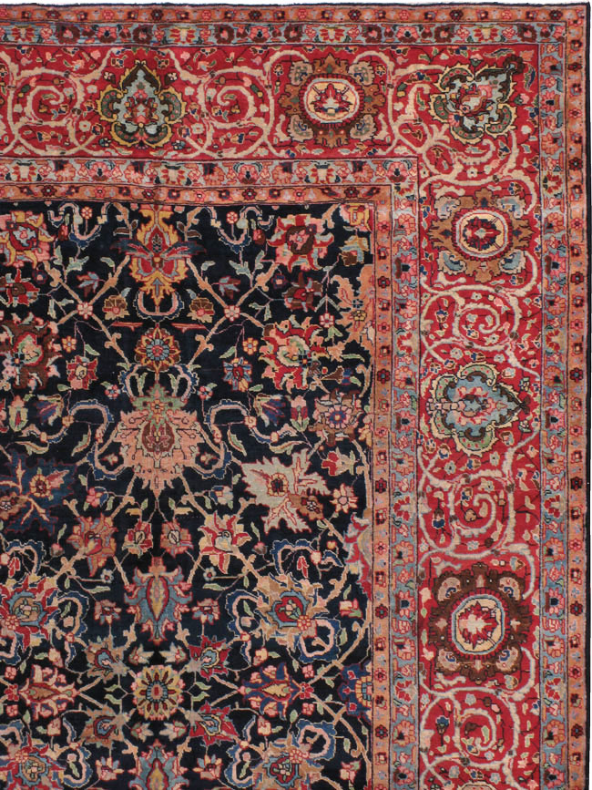 Antique Persian Tabriz Carpet, No.15205 - Galerie Shabab