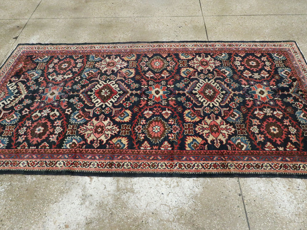Antique Persian Mahal Rug, No.15208 - Galerie Shabab