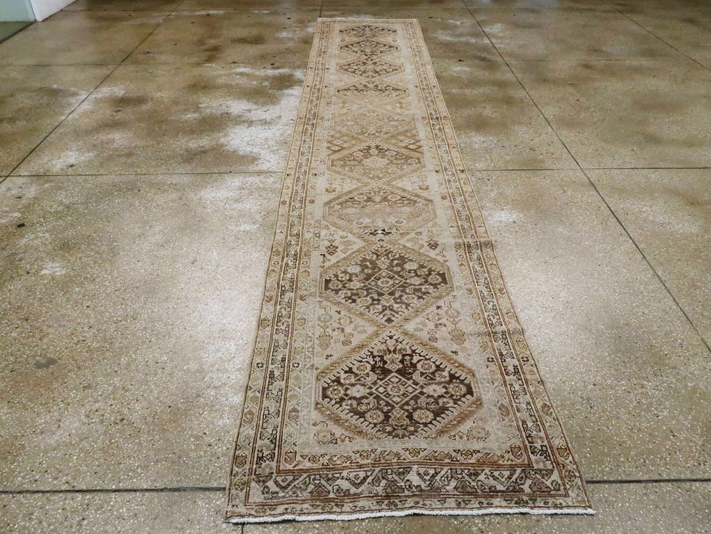Antique Persian Malayer Runner, No.15209 - Galerie Shabab