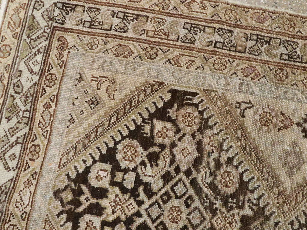 Antique Persian Malayer Runner, No.15209 - Galerie Shabab