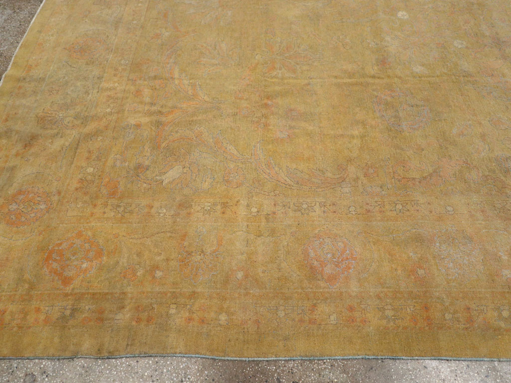 Antique Indian Amritsar Room Size Carpet, No.15212 - Galerie Shabab