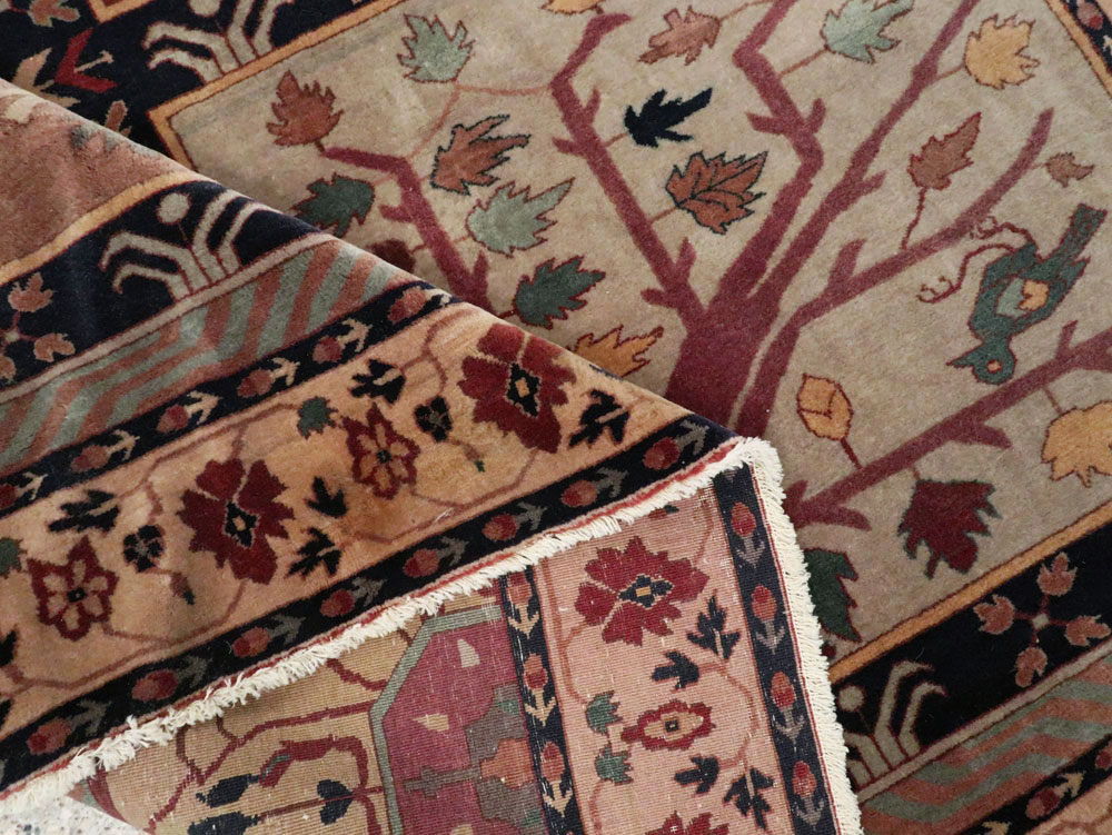 Antique Indian Lahore Square Rug, No.15223 - Galerie Shabab