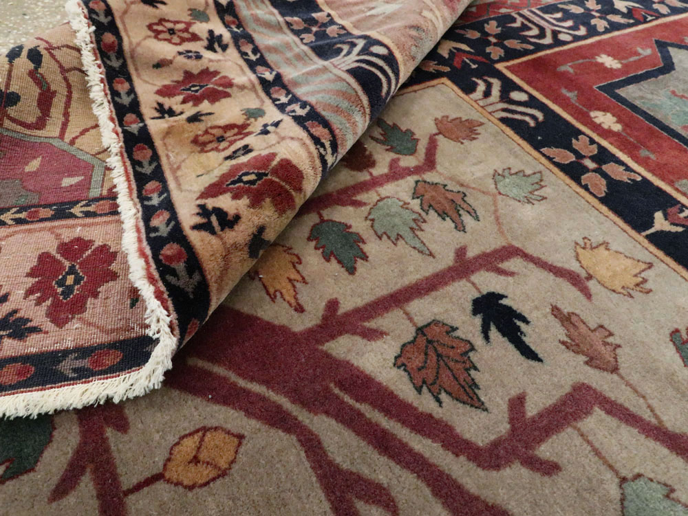 Antique Indian Lahore Square Rug, No.15223 - Galerie Shabab