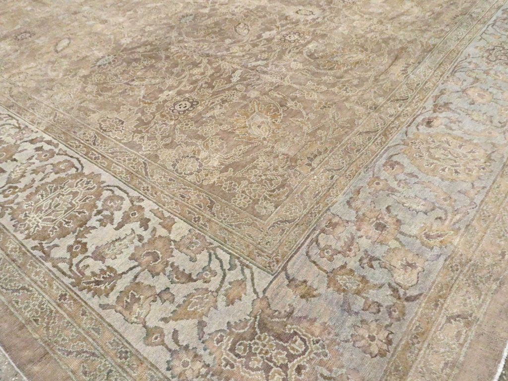 Antique Persian Mahal Carpet, No.15252 - Galerie Shabab