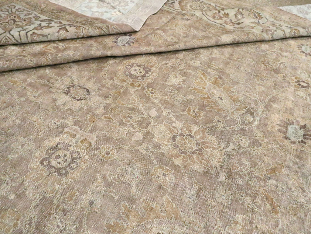 Antique Persian Mahal Carpet, No.15252 - Galerie Shabab