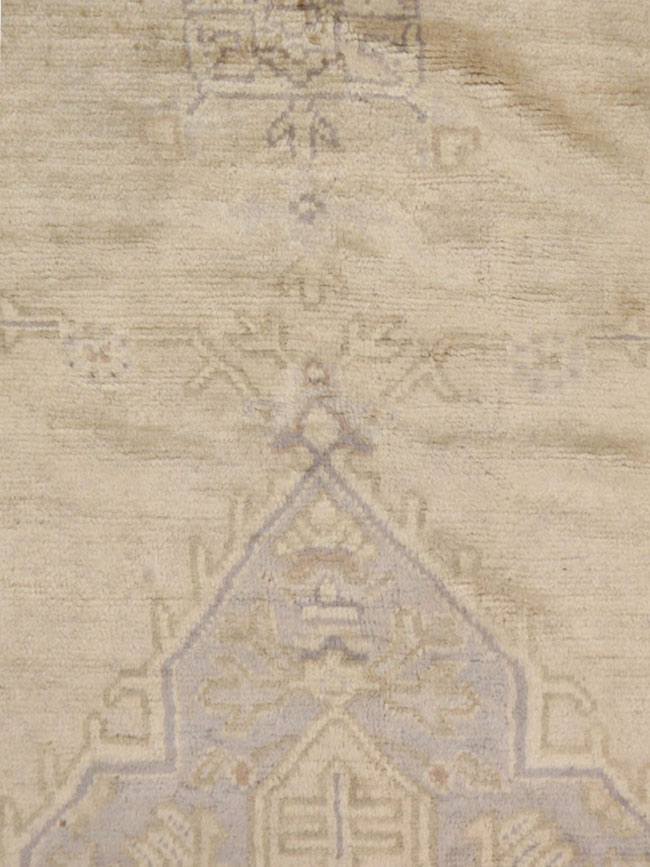 Antique Turkish Oushak Carpet, No.15253 - Galerie Shabab