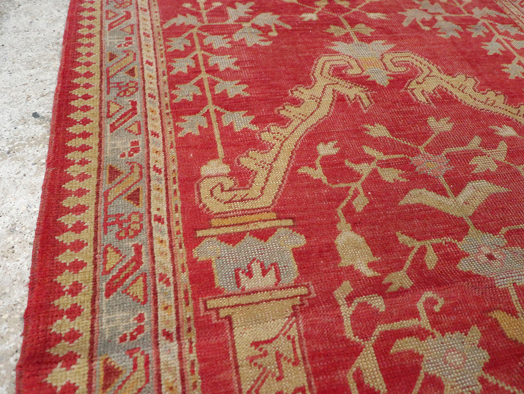 Antique Turkish Oushak Rug, No.15270 - Galerie Shabab