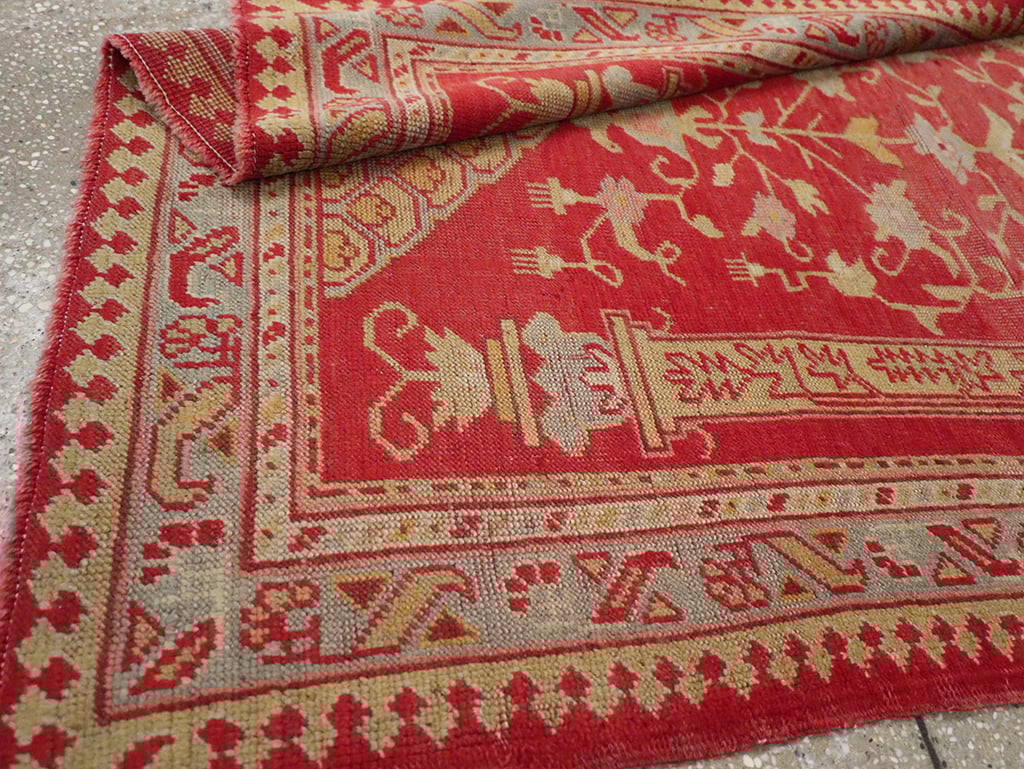 Antique Turkish Oushak Rug, No.15270 - Galerie Shabab