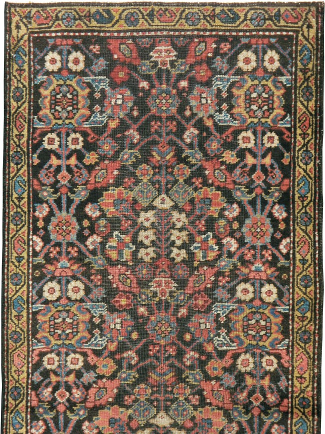 Antique Persian Mahal Runner, No.15271 - Galerie Shabab
