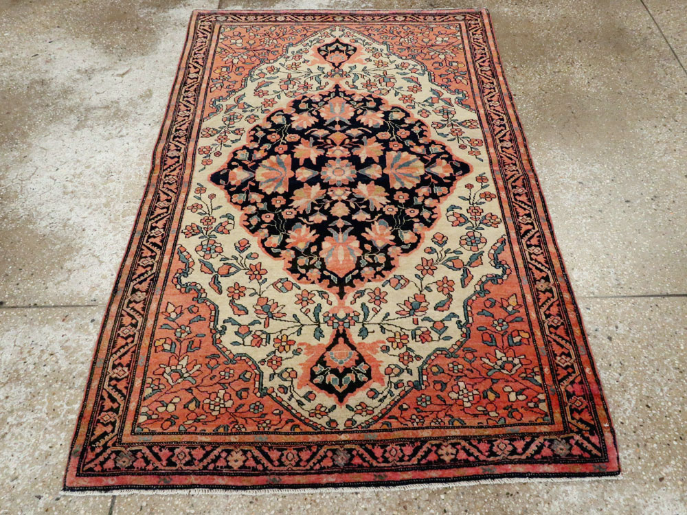 Antique Persian Sarouk Farahan Throw Rug, No.15291 - Galerie Shabab