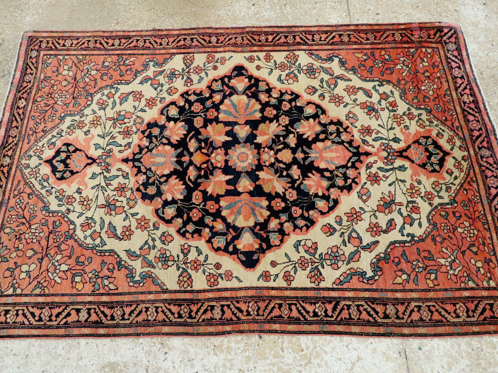 Antique Persian Sarouk Farahan Throw Rug, No.15291 - Galerie Shabab