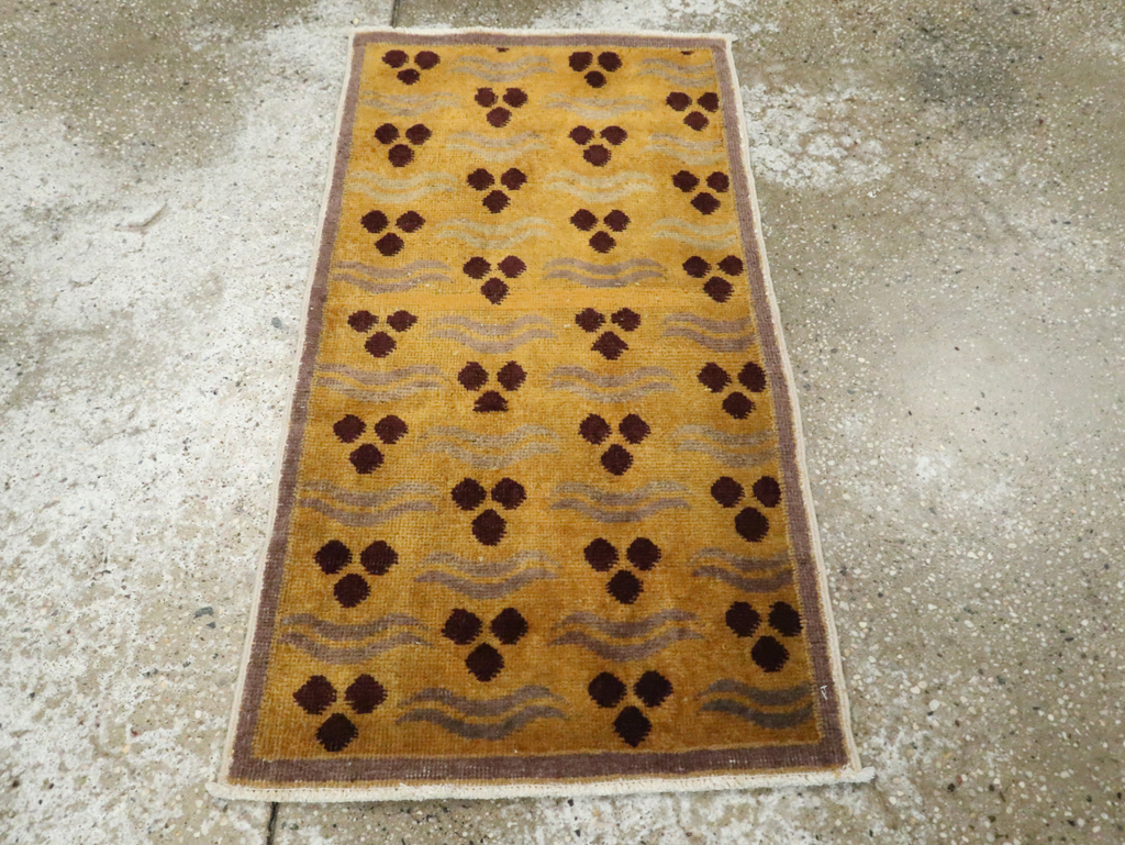 Vintage Turkish Art Deco Throw Rug, No.15303 - Galerie Shabab