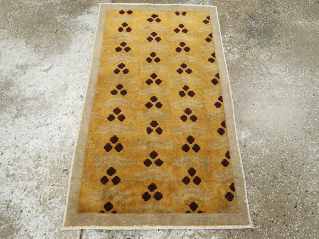 Vintage Anatolian Deco Rug, No.15330 - Galerie Shabab
