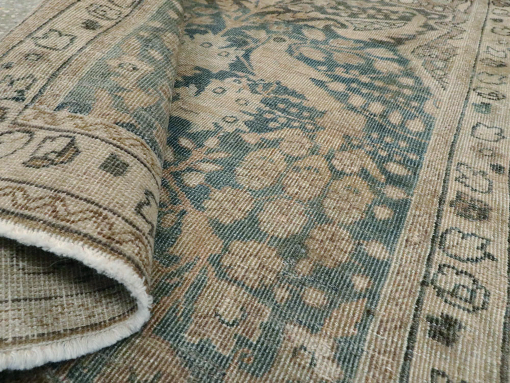 Antique Persian Mashad Rug, No.15333 - Galerie Shabab