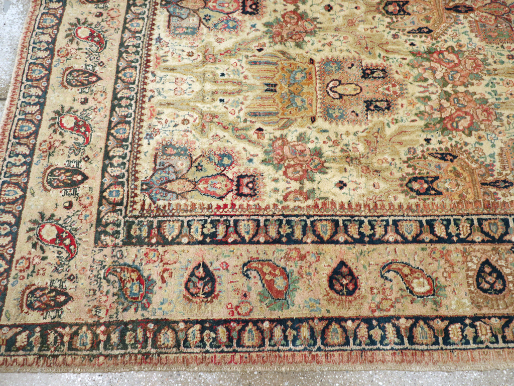 Antique Persian Tabriz Carpet, No.15341 - Galerie Shabab