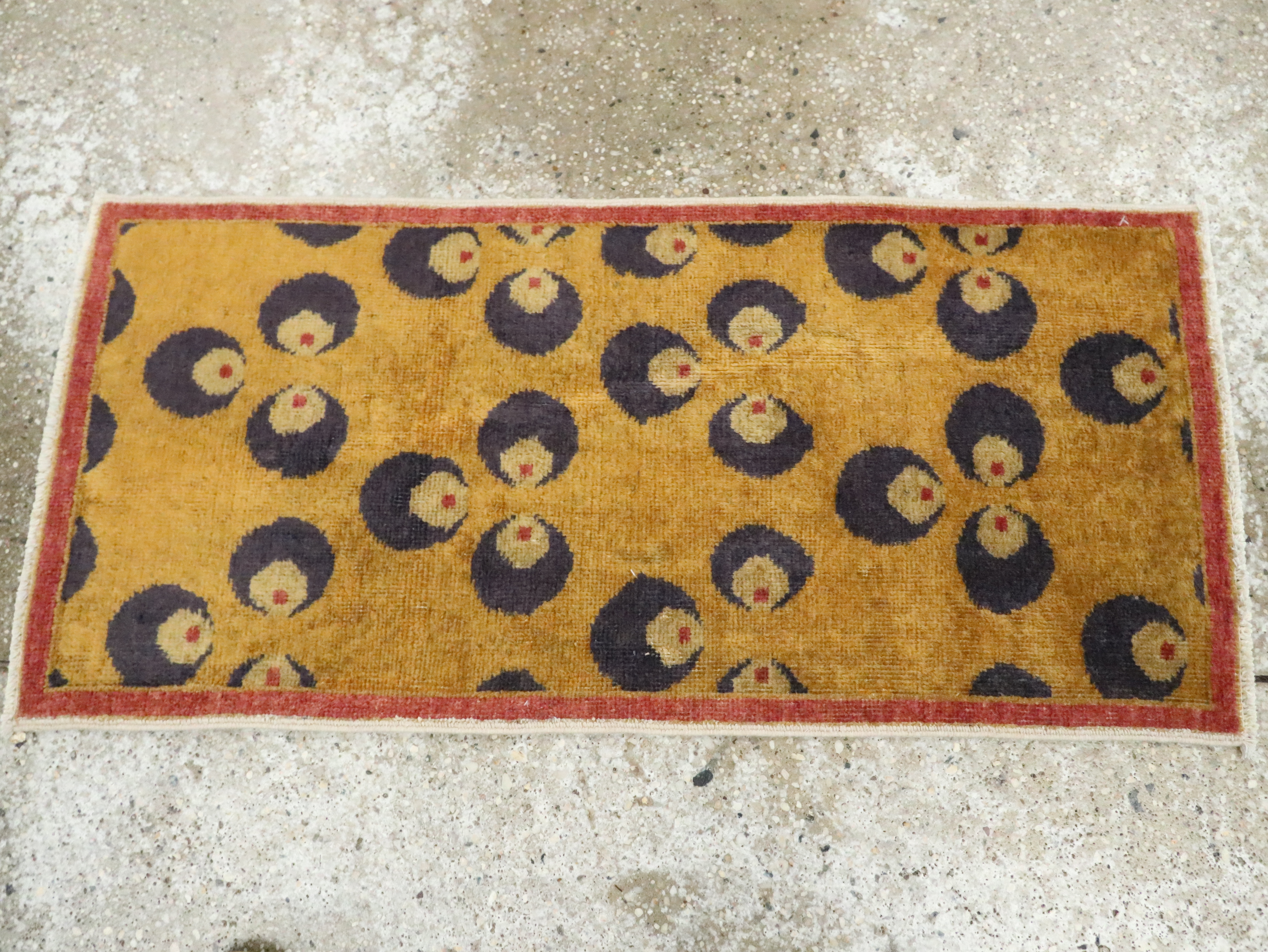 Vintage Turkish Art Deco Throw Rug, No.15343 - Galerie Shabab