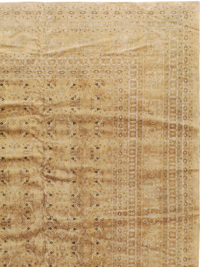 Antique Persian Tabriz Carpet, No.15349 - Galerie Shabab