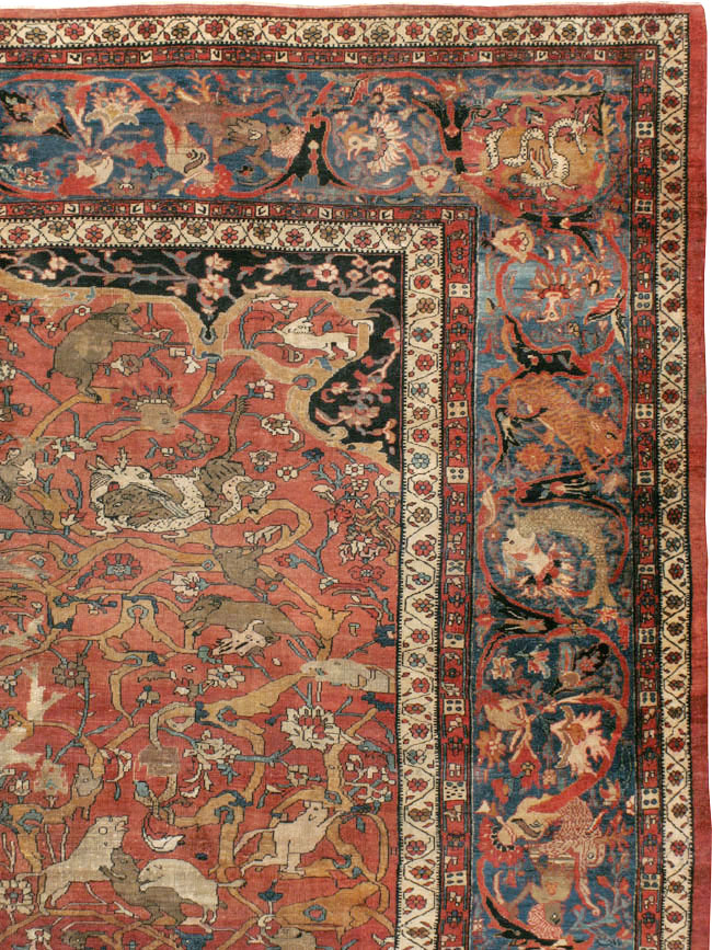 Antique Persian Fereghan Rug, No.15354 - Galerie Shabab