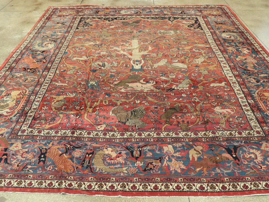 Antique Persian Fereghan Rug, No.15354 - Galerie Shabab