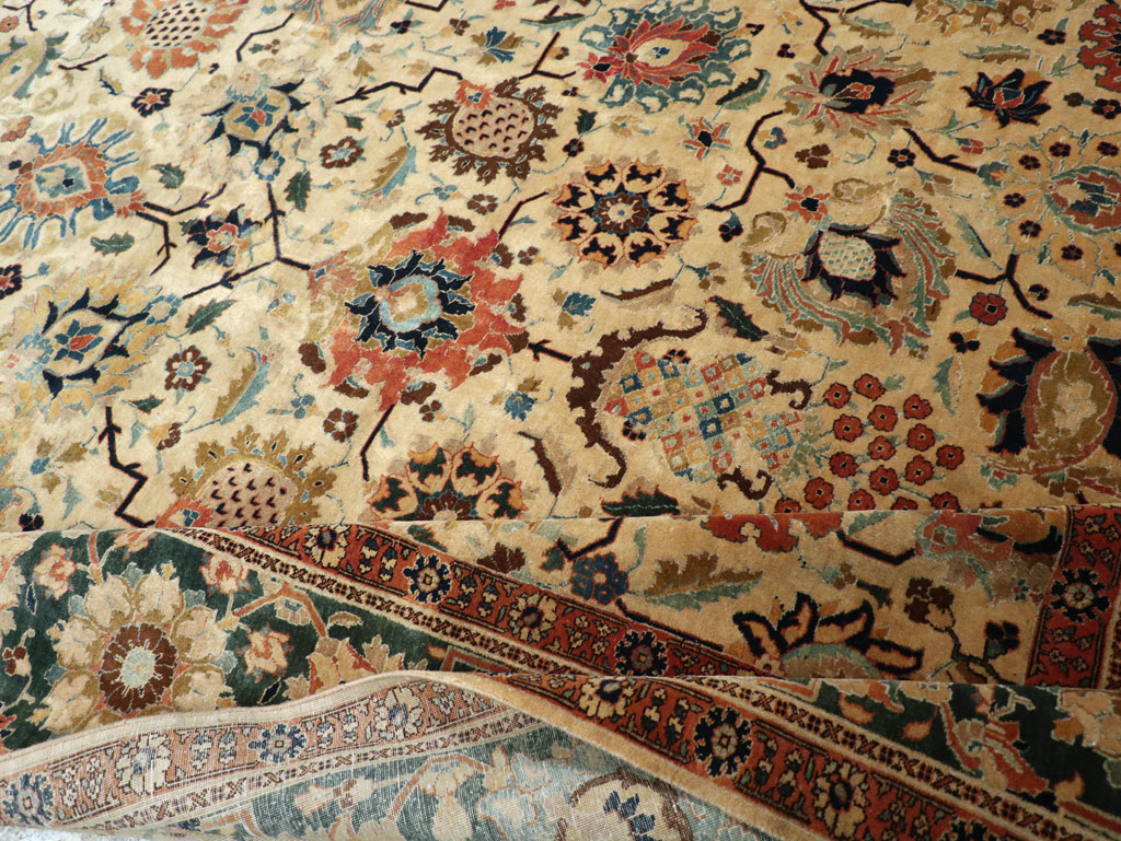 Vintage Persian Tabriz Carpet, No.15379 - Galerie Shabab