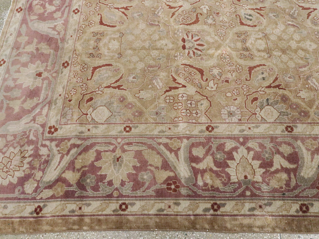Antique Indian Lahore Carpet, No.15397 - Galerie Shabab