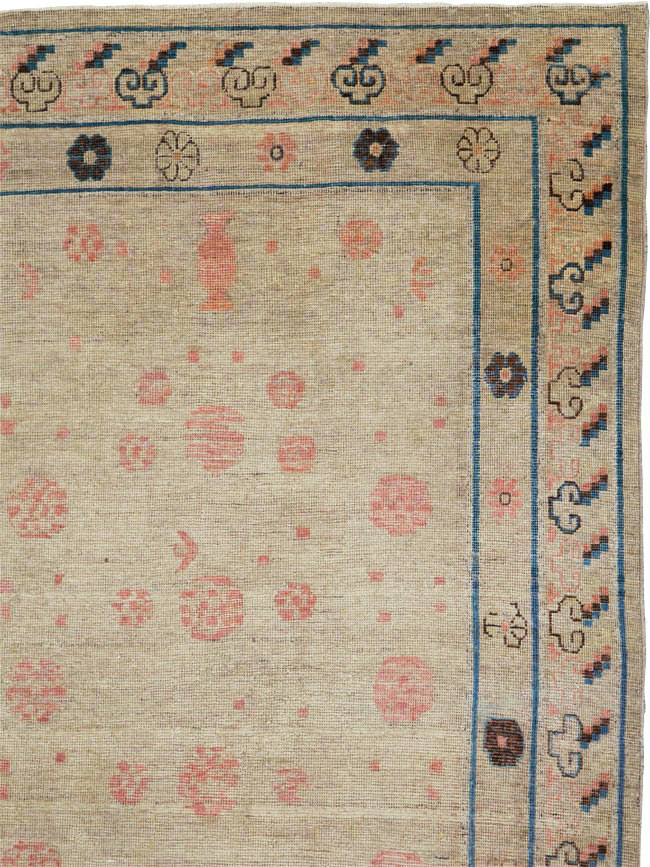 Antique East Turkestan Distressed Khotan Gallery Carpet, No.15468 - Galerie Shabab