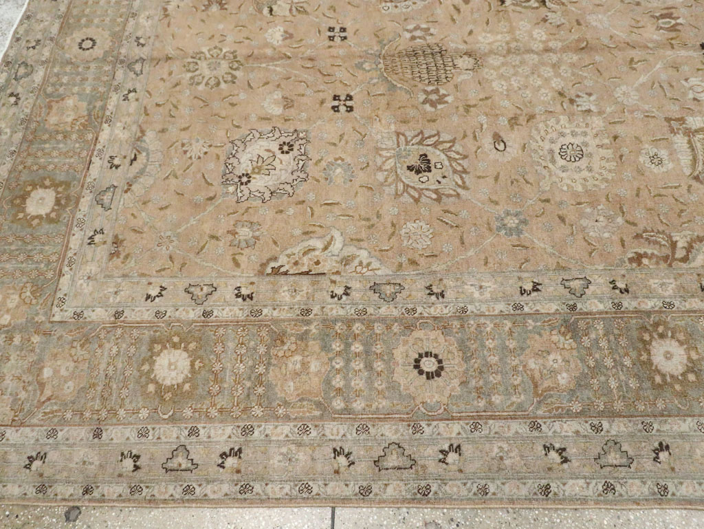 Antique Persian Tabriz Carpet, No.15483 - Galerie Shabab