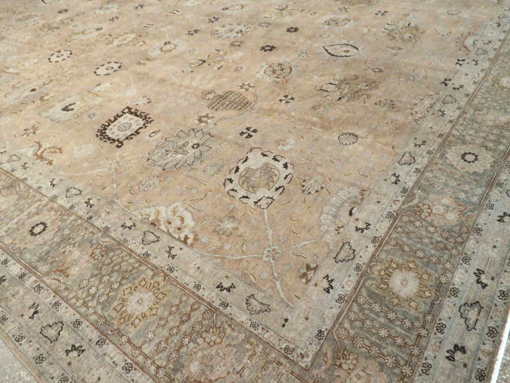 Antique Persian Tabriz Carpet, No.15483 - Galerie Shabab