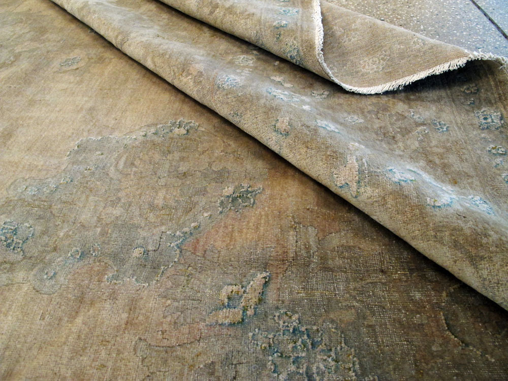 Antique Persian Tabriz Hagi Jalili Carpet, No.15494 - Galerie Shabab