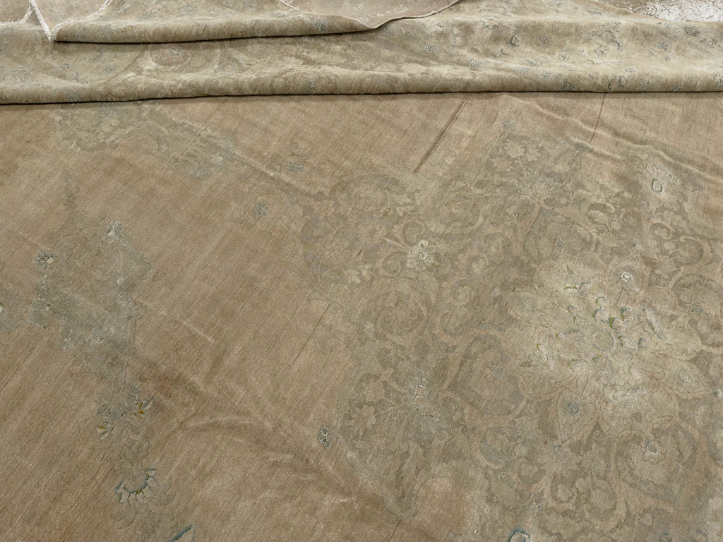 Antique Persian Tabriz Hagi Jalili Carpet, No.15494 - Galerie Shabab