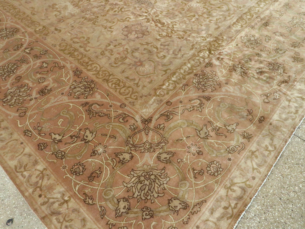 Antique Indian Lahore Carpet, No.15496 - Galerie Shabab