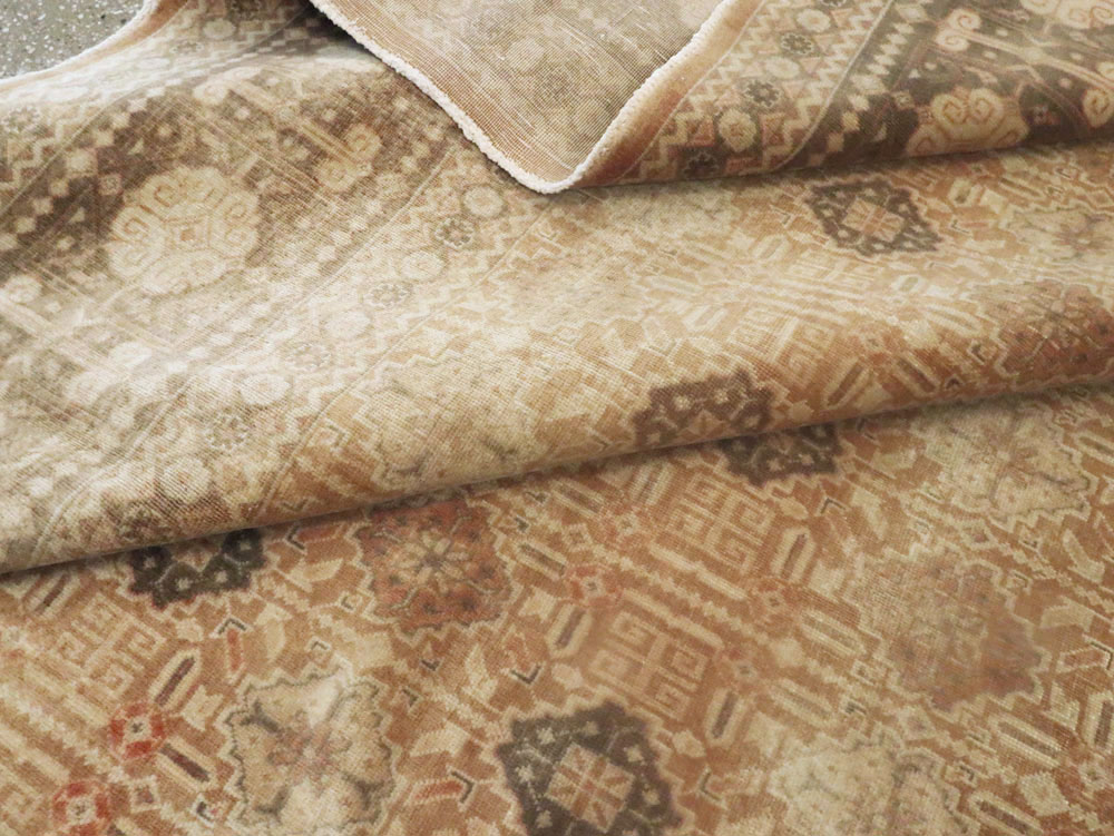Vintage Persian Tabriz Carpet, No.15499 - Galerie Shabab