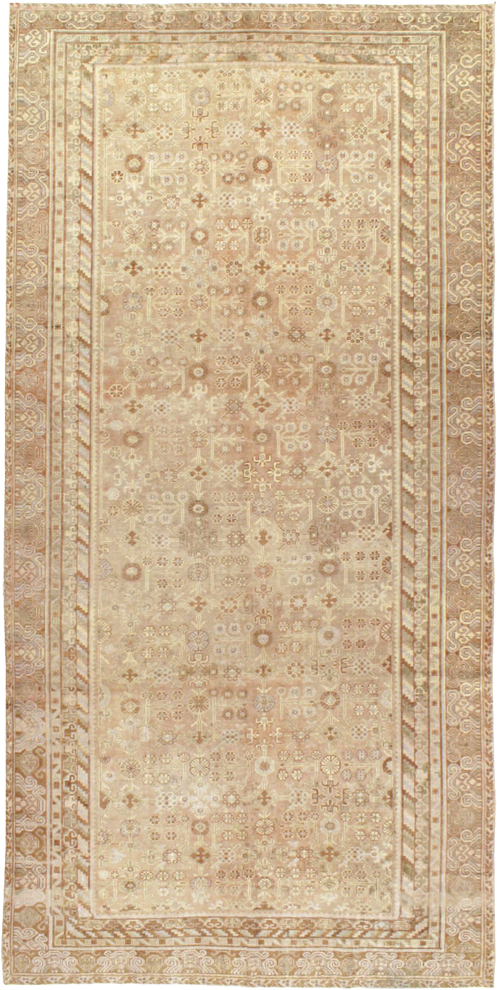 Antique East Turkestan Khotan Gallery Carpet, No.15512 - Galerie Shabab