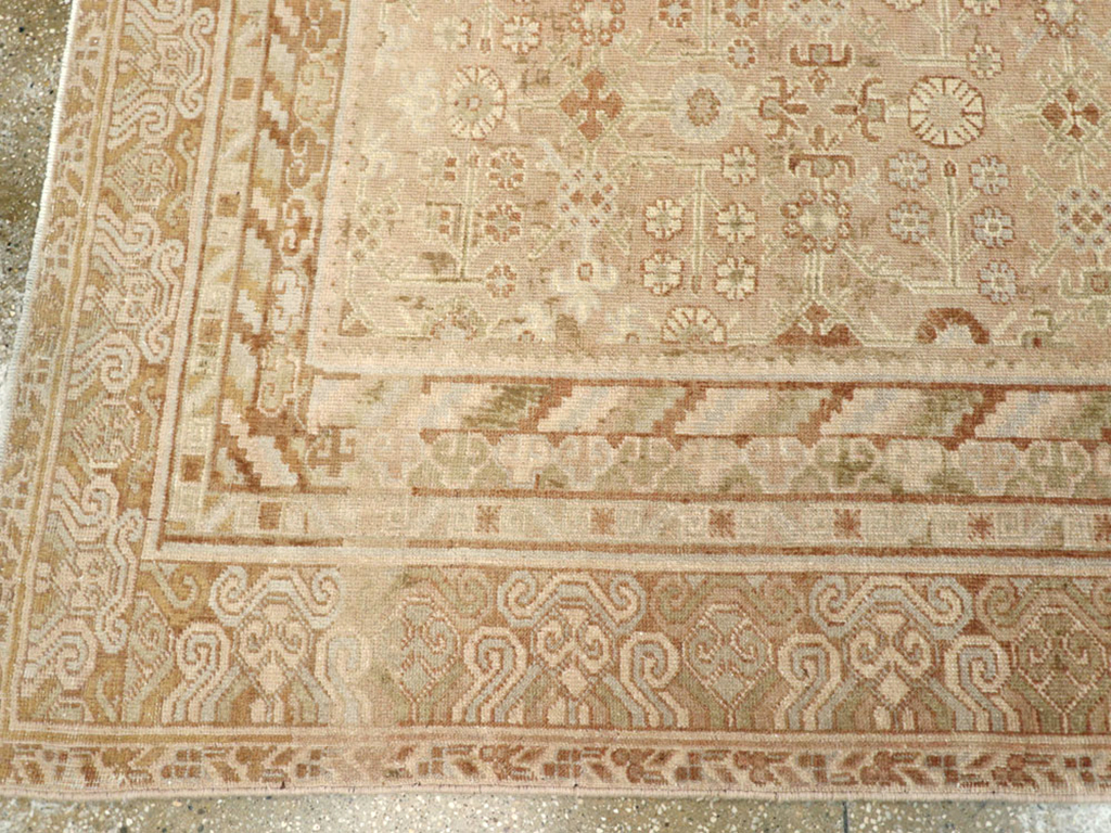 Antique East Turkestan Khotan Gallery Carpet, No.15512 - Galerie Shabab
