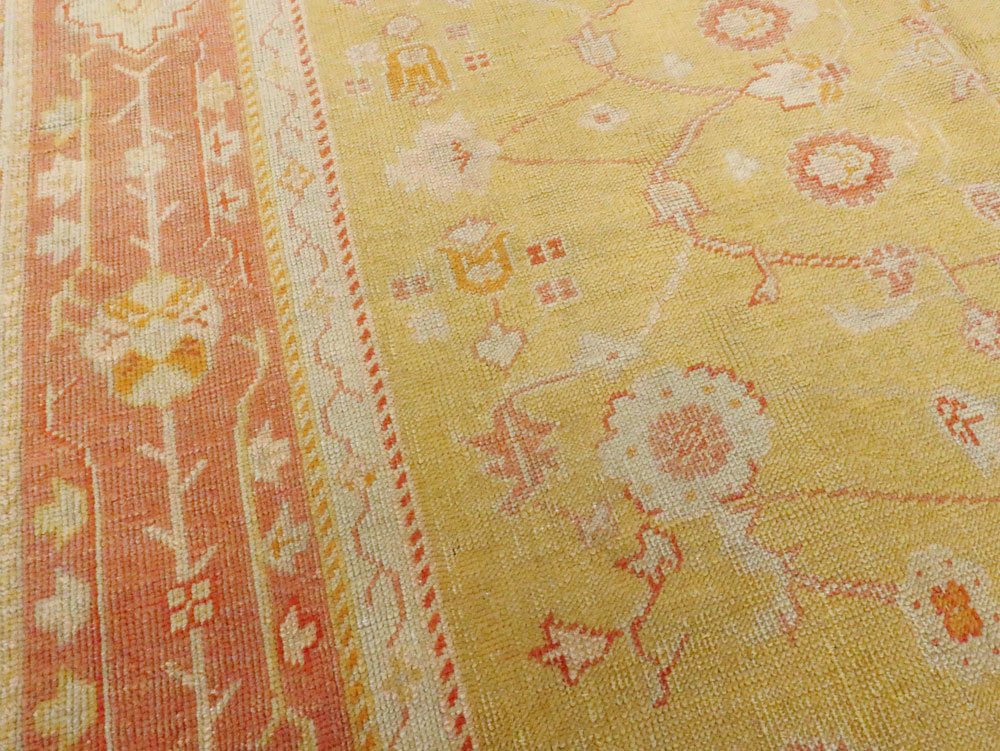 Antique Turkish Oushak Carpet, No.15526 - Galerie Shabab