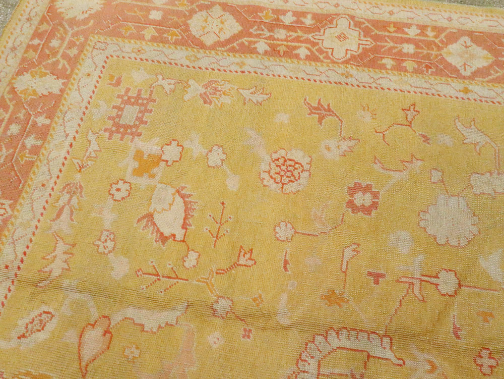Antique Turkish Oushak Carpet, No.15526 - Galerie Shabab