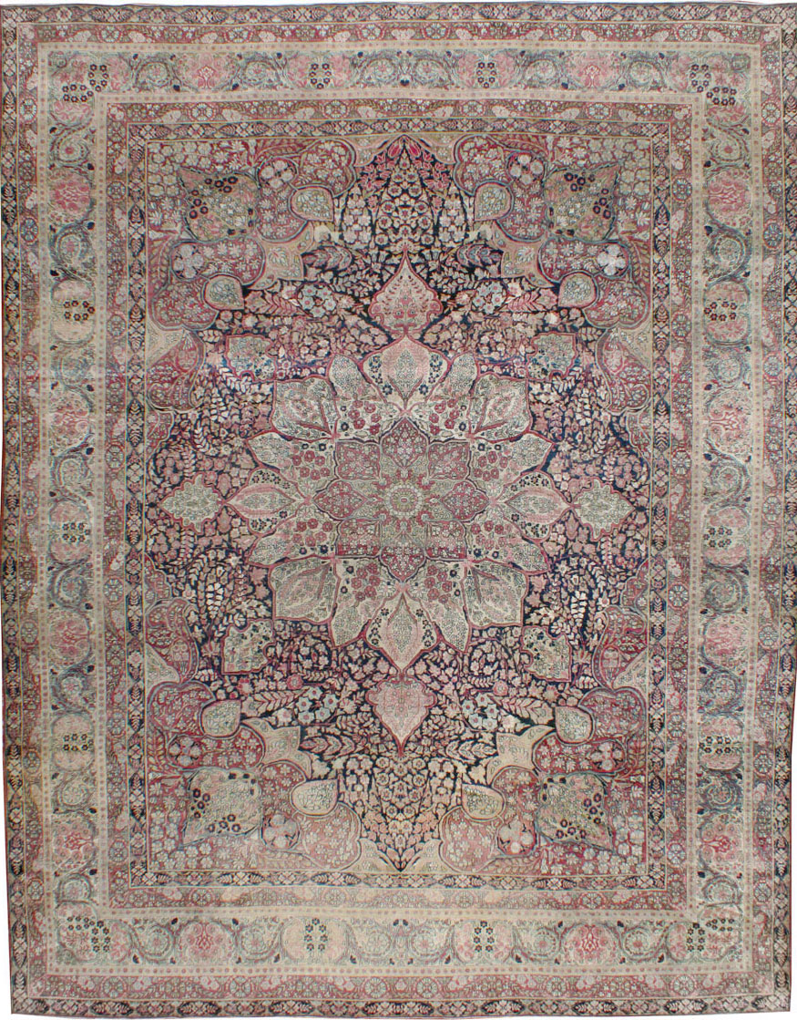 Antique Persian Lavar Kerman Carpet, No.15532 - Galerie Shabab