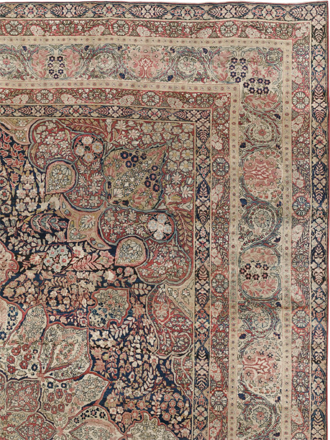 Antique Persian Lavar Kerman Carpet, No.15532 - Galerie Shabab