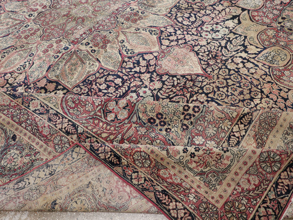 Antique Persian Lavar Kerman Carpet, No.15532 - Galerie Shabab