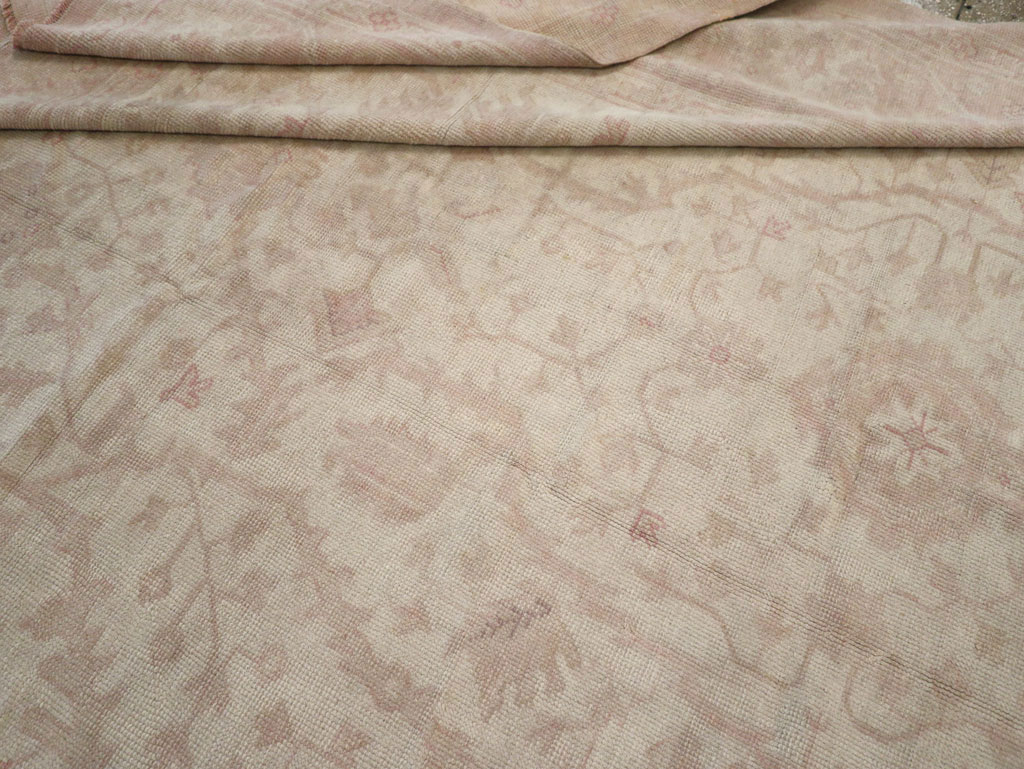 Vintage Turkish Oushak Room Size Carpet, No.15537 - Galerie Shabab