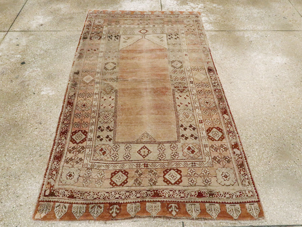 Antique Turkish Ghiordes Rug, No.15551 - Galerie Shabab