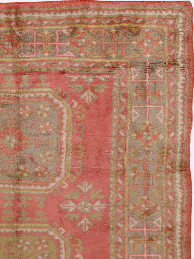 Antique Turkish Oushak Carpet, No.15555 - Galerie Shabab