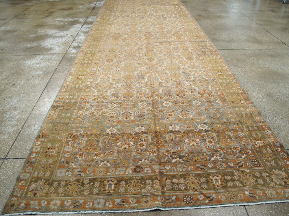 Vintage Persian Malayer Wide Gallery Runner, No.15559 - Galerie Shabab