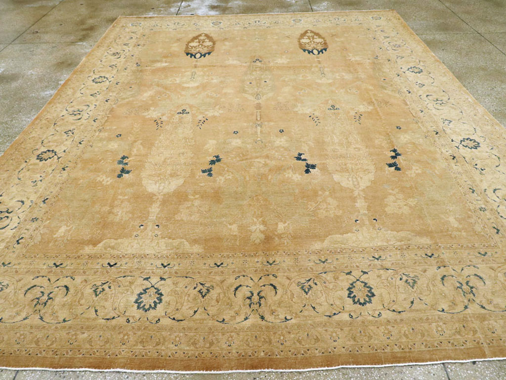 Antique Persian Tabriz Carpet, No.15593 - Galerie Shabab